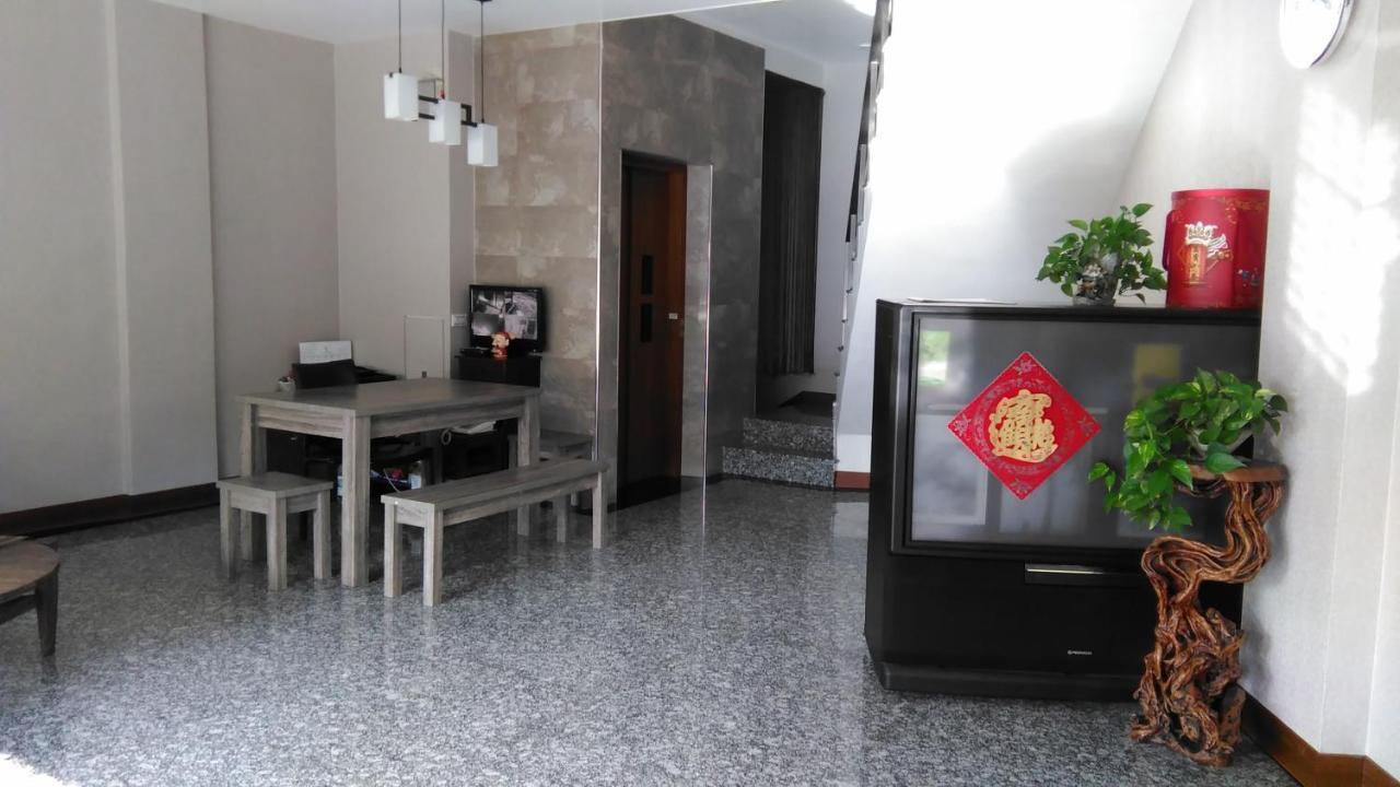 Ferienwohnung 社長的家 Luodong Exterior foto