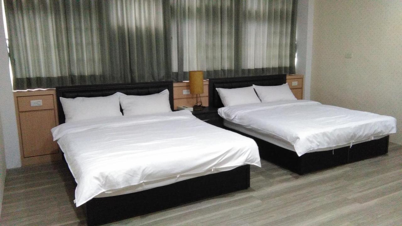 Ferienwohnung 社長的家 Luodong Exterior foto