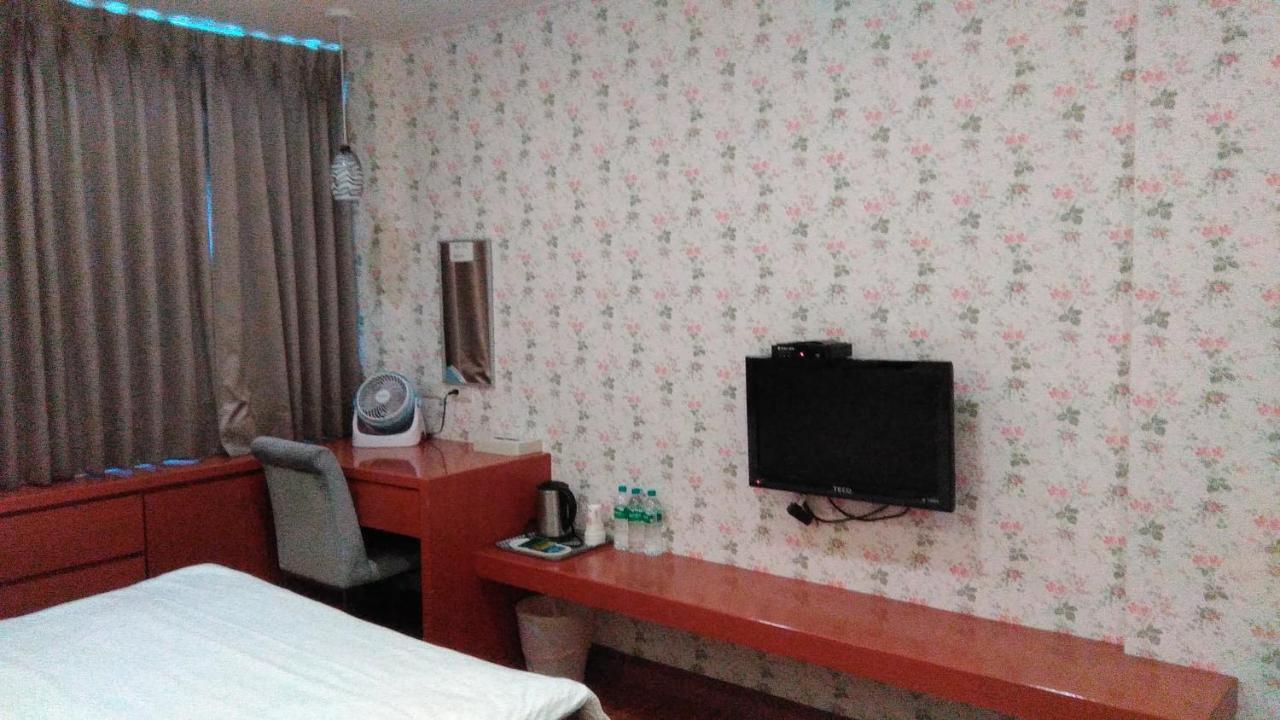 Ferienwohnung 社長的家 Luodong Exterior foto